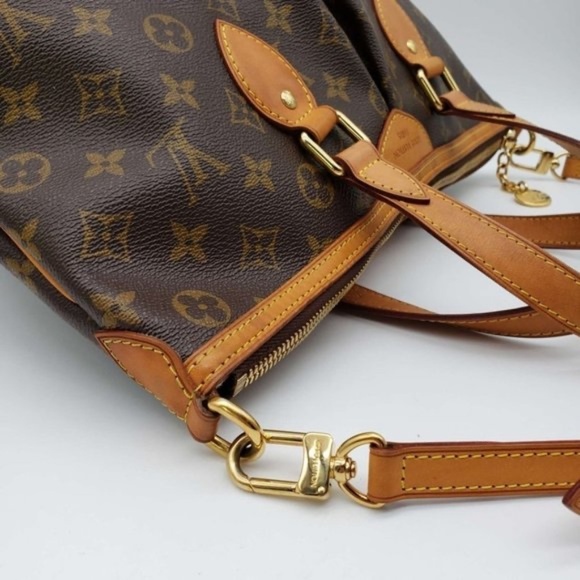 100% Authentic Louis Vuitton Palermo PM Monogram Shoulder Bag #01150 - Picture 10 of 15